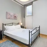 4 Comodi Posti Letto Con Giardino Al Colosseo Apartament *