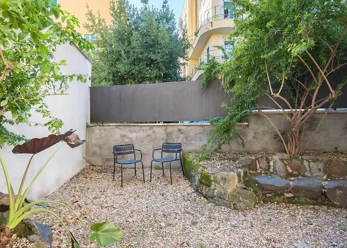4 Comodi Posti Letto Con Giardino Al Colosseo Apartamento Roma
